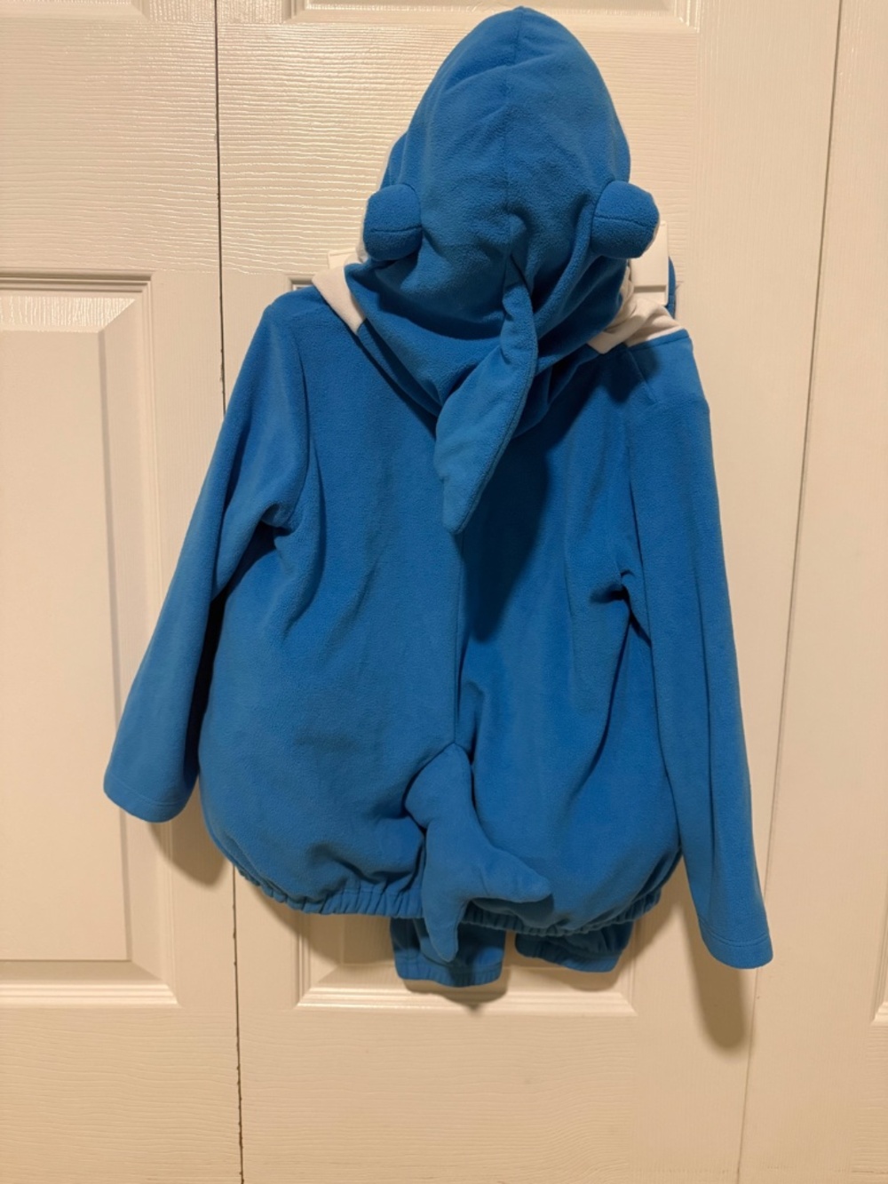 Shark Costume - Size 4T - Picture 5 of 7